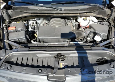 2025 Chevrolet Silverado K1500 Trail Boss Custom z USA, uszkodzony, nr VIN 3GCUKCEDXSG352946